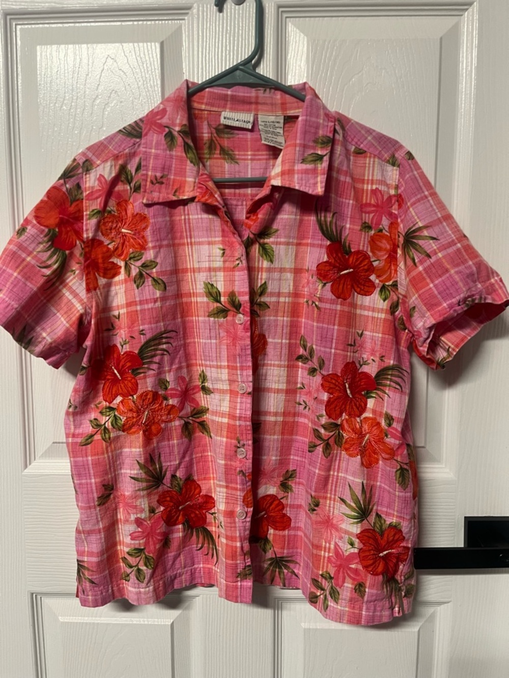 White Stag Womens Blouse large 12/14 pink floral button up top graphic